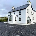 Apartamento Lakeview Keel (Mayo)